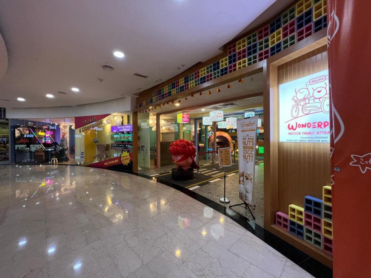 The Shore Melaka Exterior photo